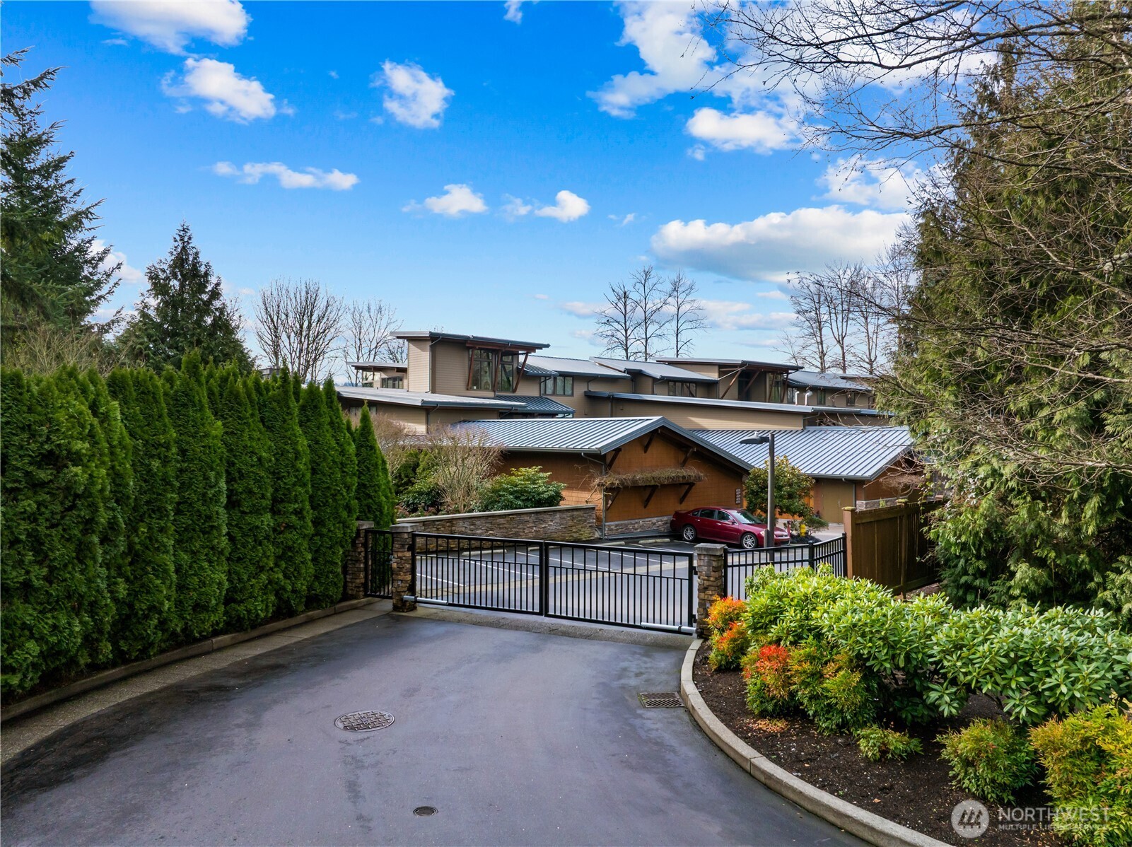 4323 E Lake Sammamish Parkway SE #4323, Issaquah, WA 98029
