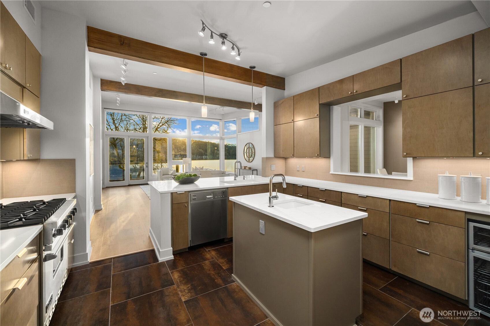 4323 E Lake Sammamish Parkway SE #4323, Issaquah, WA 98029