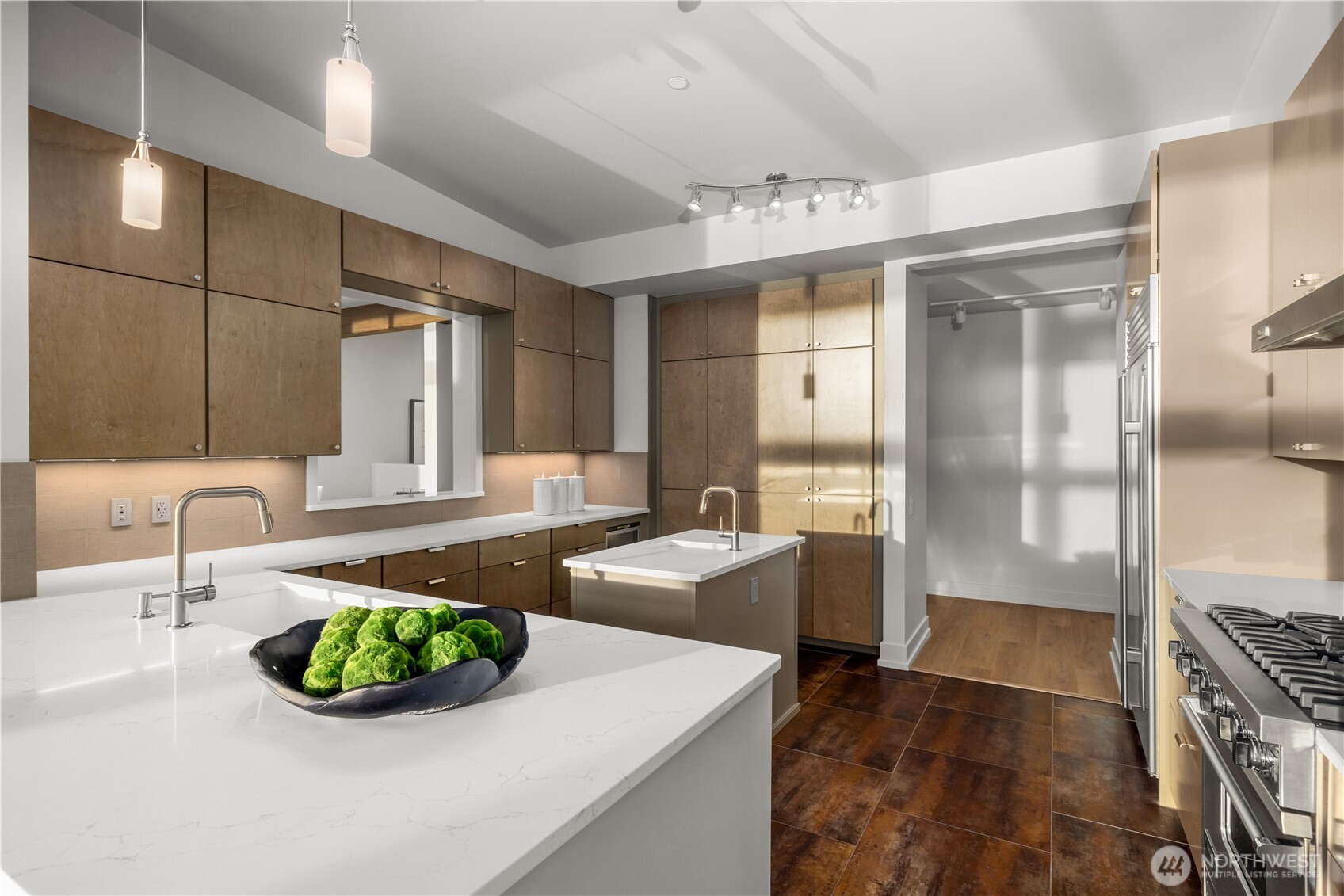 4323 E Lake Sammamish Parkway SE #4323, Issaquah, WA 98029