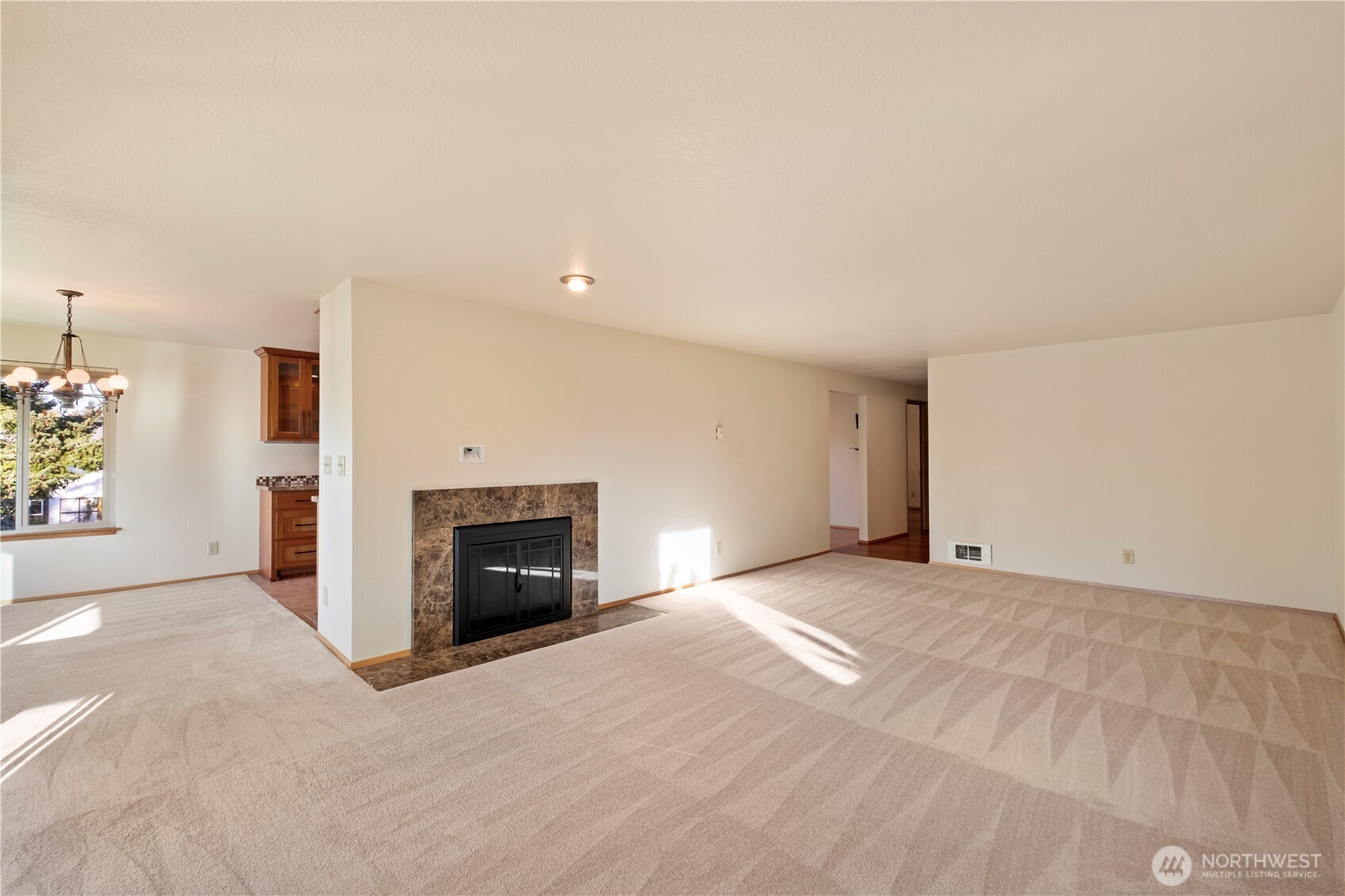 132 N 132nd Street #402, Seattle, WA 98133