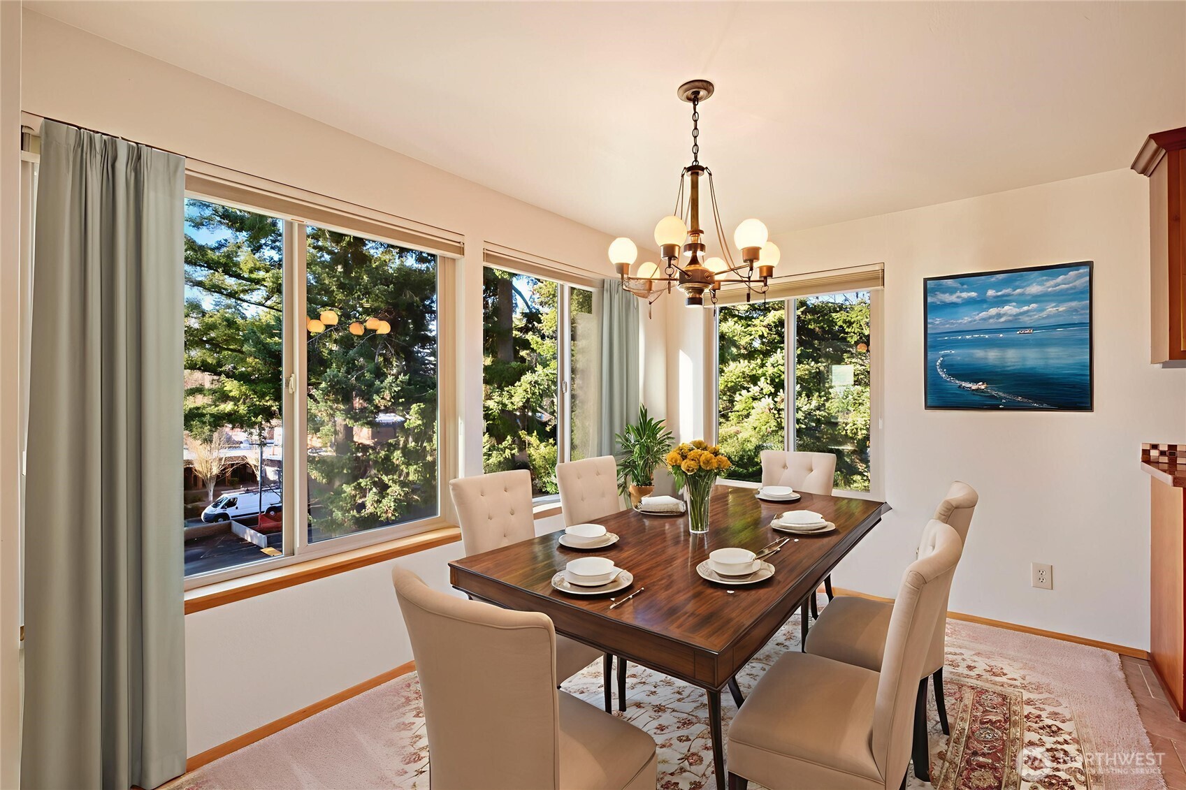 132 N 132nd Street #402, Seattle, WA 98133