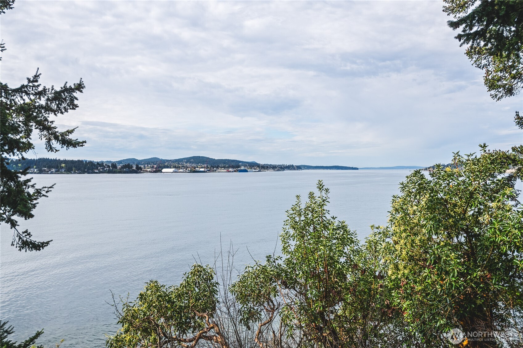 7616 Cypress Way , Anacortes, WA 98221