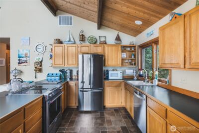7616 Cypress Way , Anacortes, WA 98221 - Photo 21