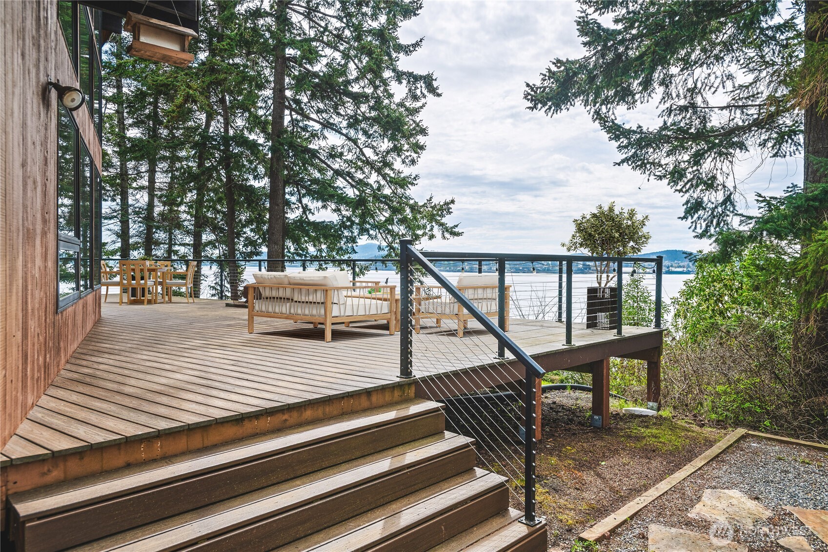 7616 Cypress Way , Anacortes, WA 98221