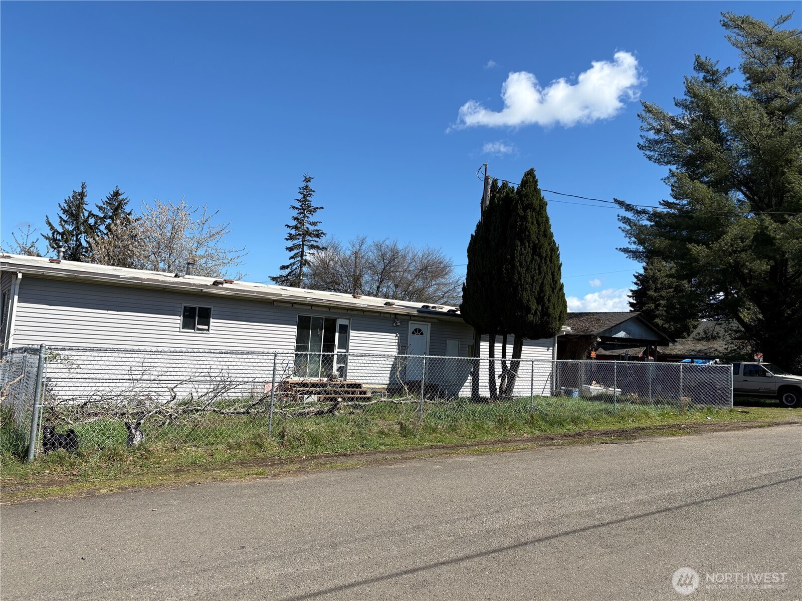 1824 Hay Street , Shelton, WA 98584