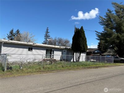 1824 Hay Street , Shelton, WA 98584 - Photo 2