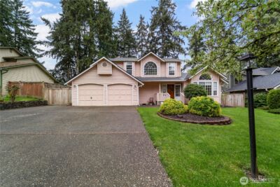 9614 175th Street Court East , Puyallup, WA 98375