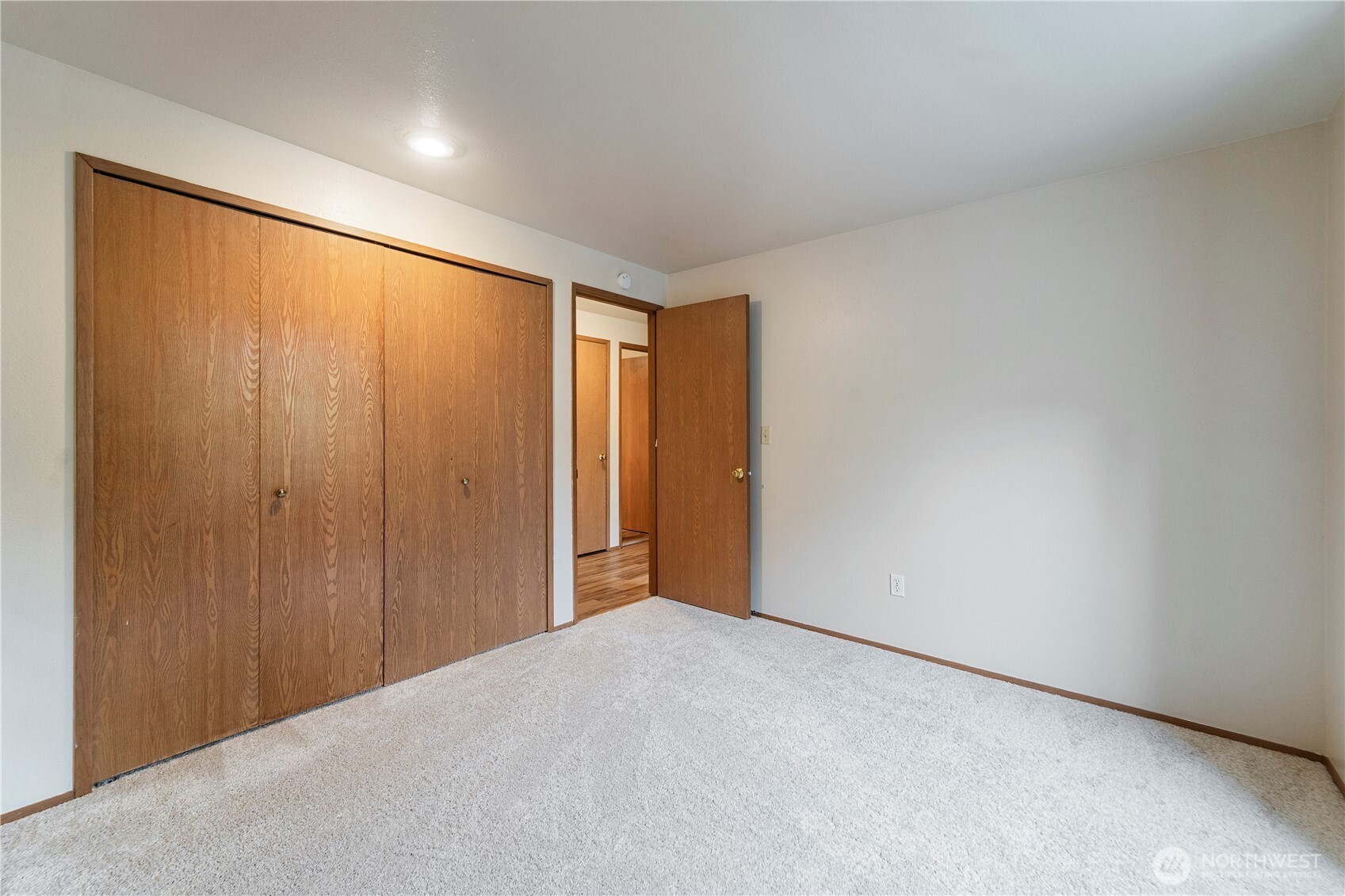 9614 175th Street Court East , Puyallup, WA 98375