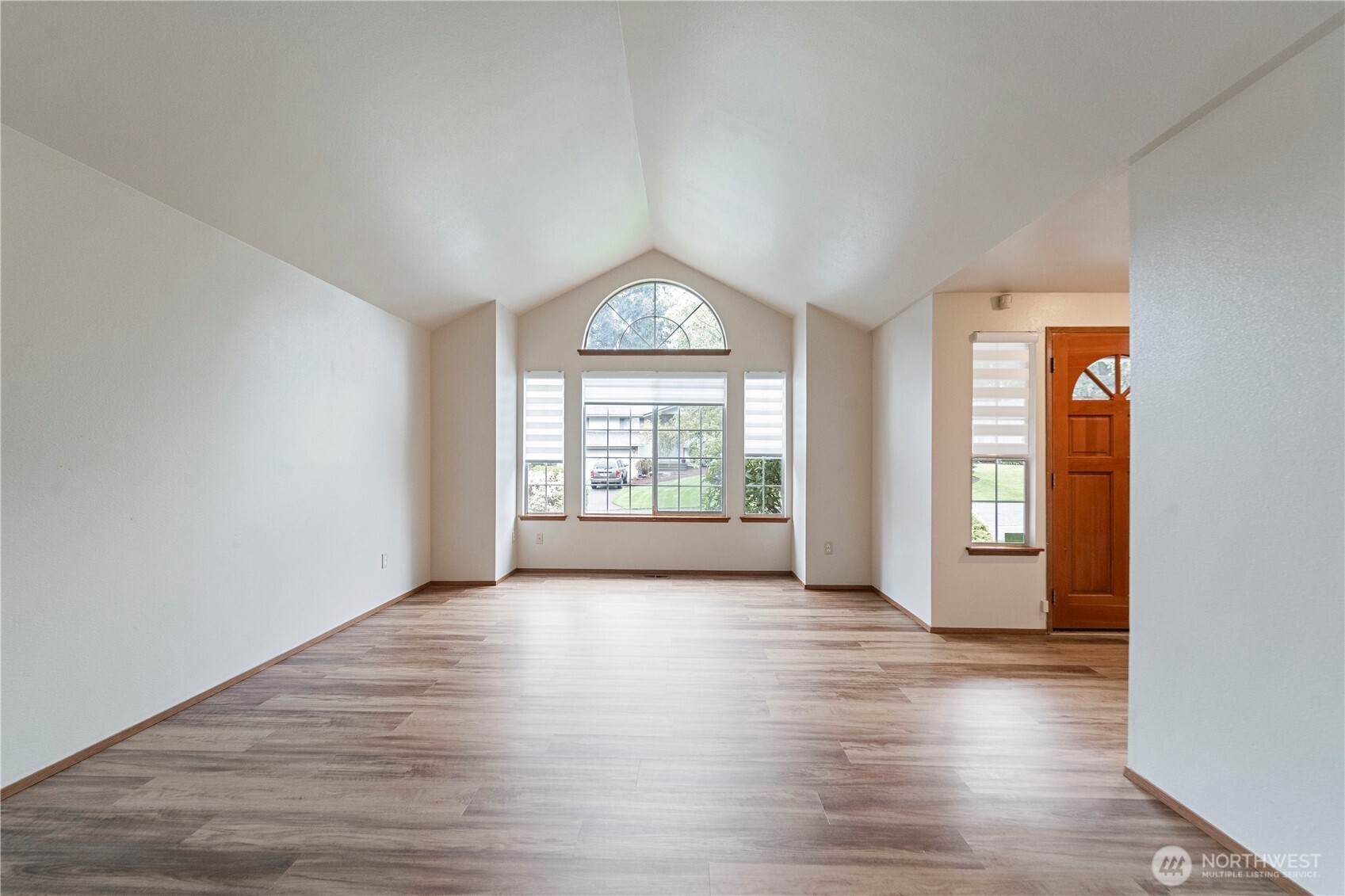 9614 175th Street Court East , Puyallup, WA 98375