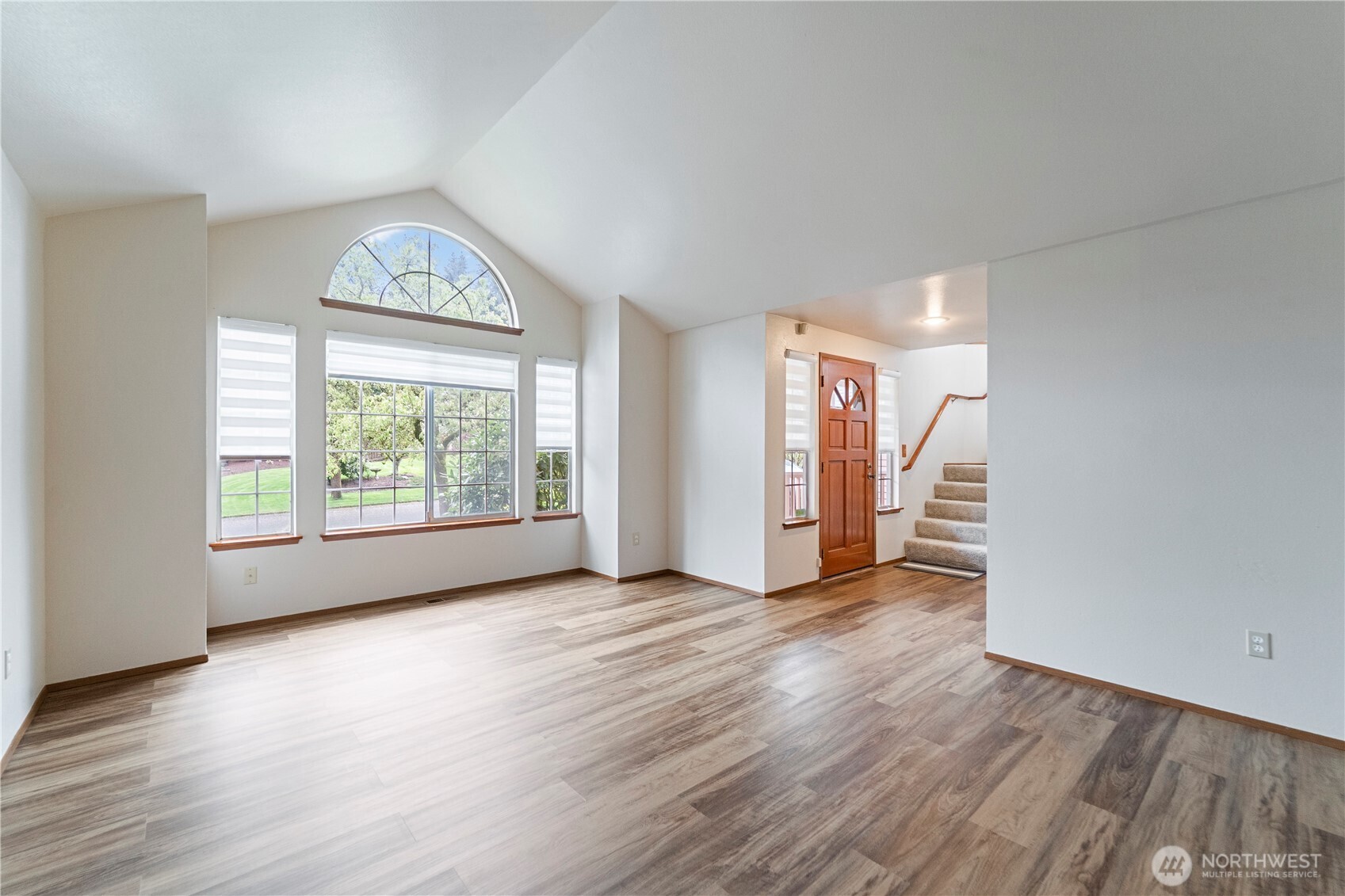 9614 175th Street Court East , Puyallup, WA 98375