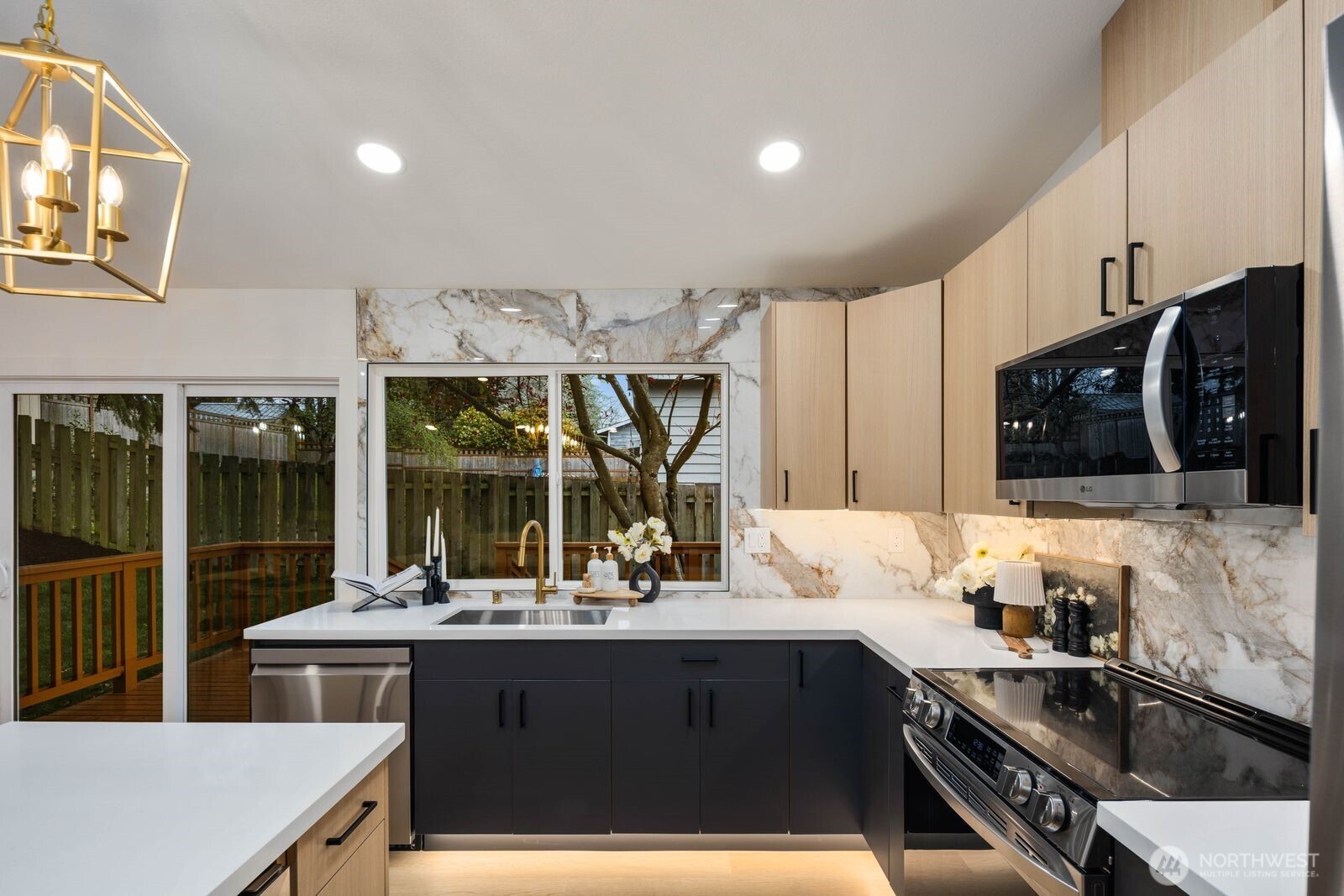 7211 182nd Street SW, Edmonds, WA 98026-5558