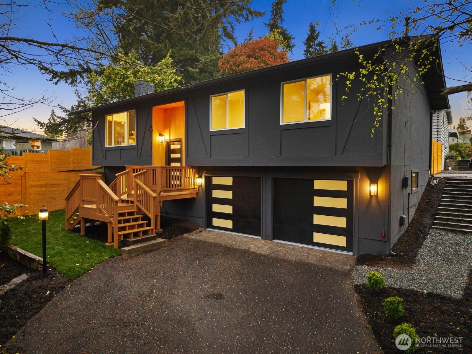 7211 182nd Street SW, Edmonds, WA 98026-5558