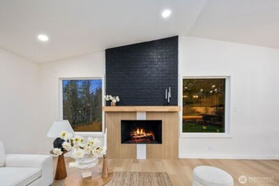 7211 182nd Street SW, Edmonds, WA 98026-5558 - Photo 10