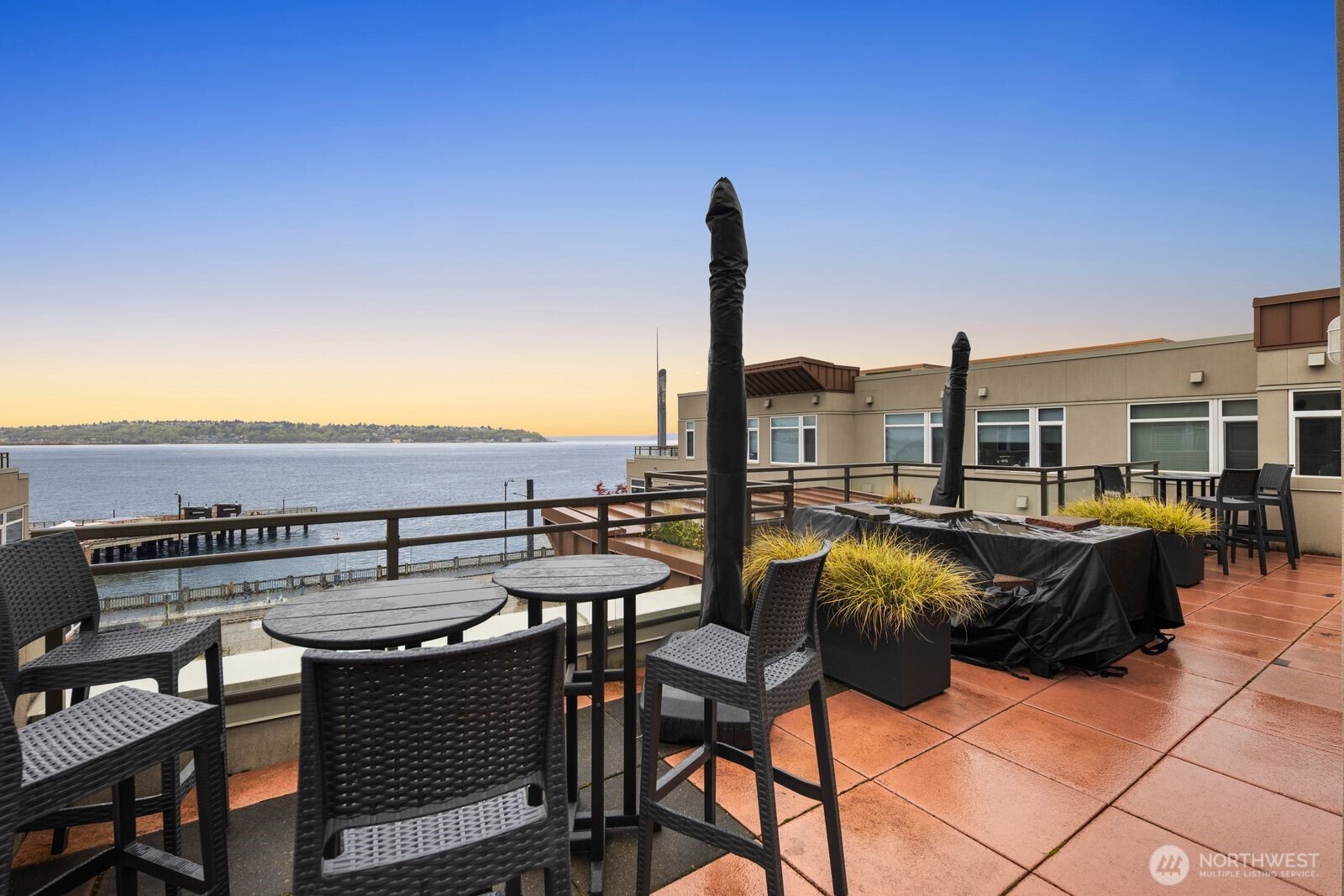 1900 Alaskan Way #316, Seattle, WA 98101