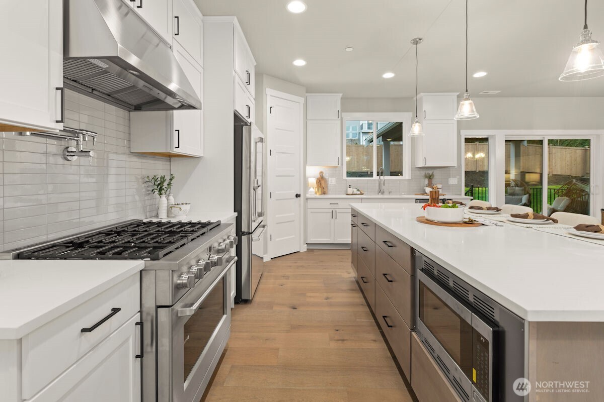 7907 S 132 Street , Seattle, WA 98178