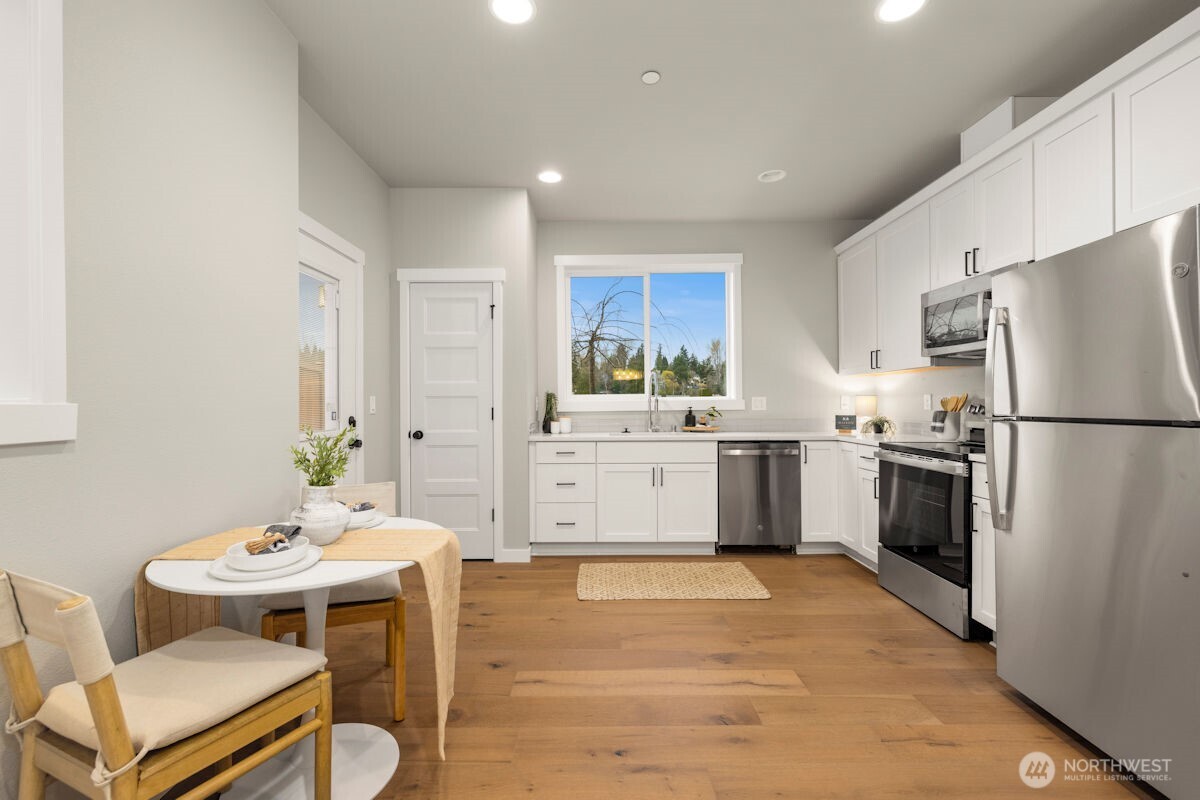 7907 S 132 Street , Seattle, WA 98178