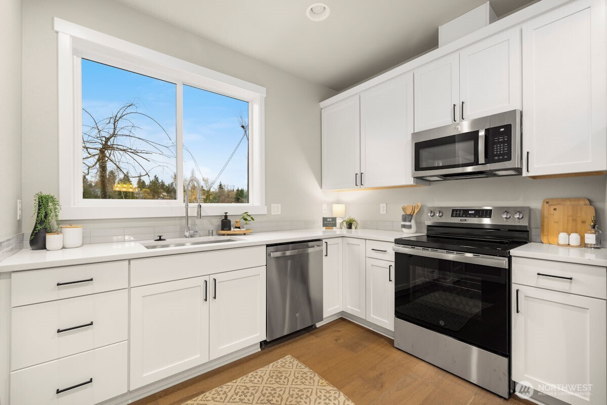 7907 S 132 Street , Seattle, WA 98178