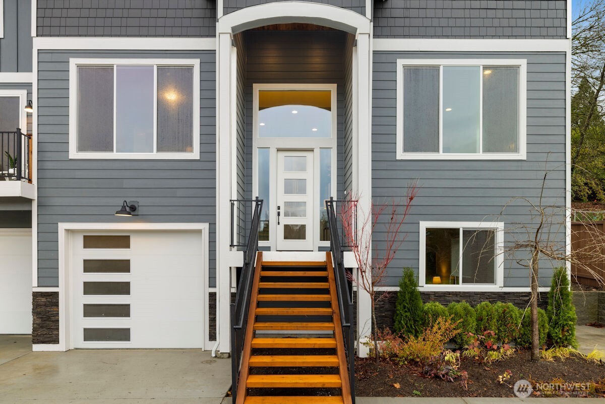 7907 S 132 Street , Seattle, WA 98178