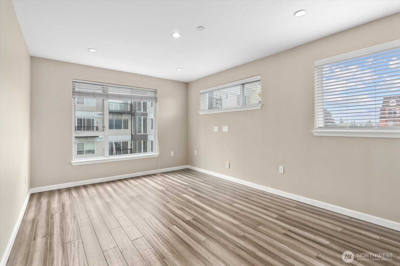 12334 31st Avenue NE #409, Seattle, WA 98125