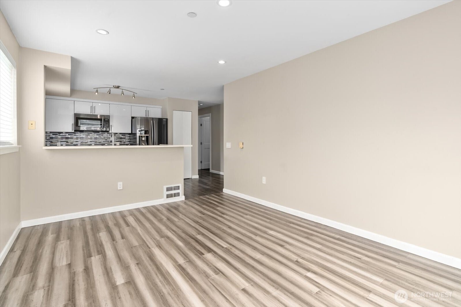 12334 31st Avenue NE #409, Seattle, WA 98125