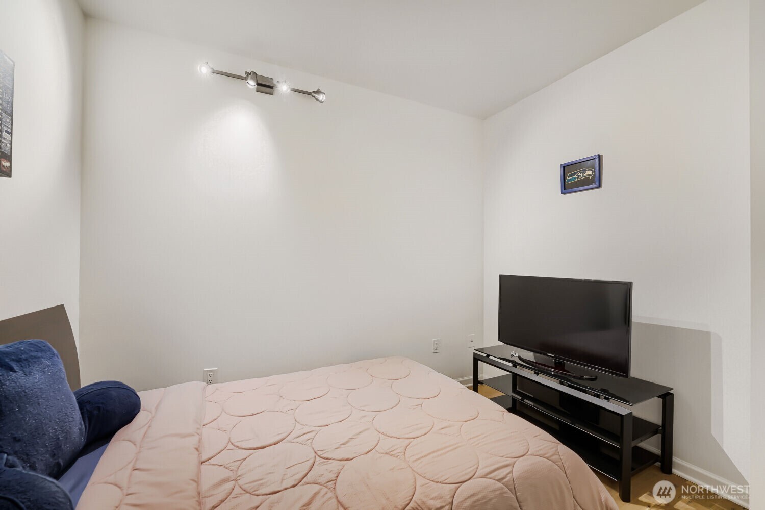2607 Western Avenue #355, Seattle, WA 98121