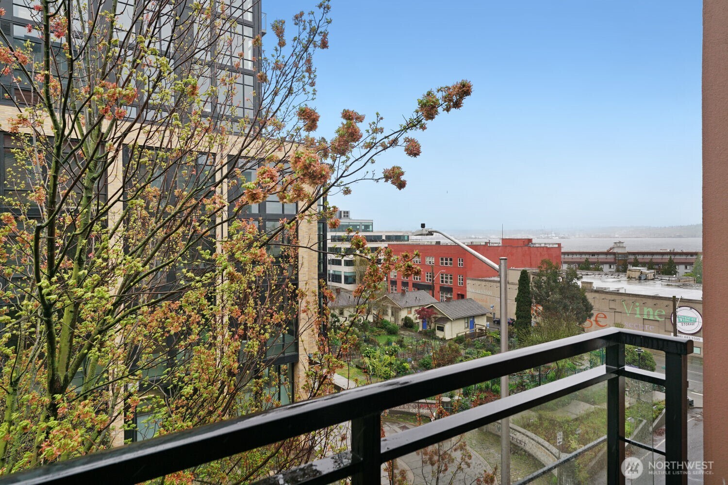 2607 Western Avenue #355, Seattle, WA 98121