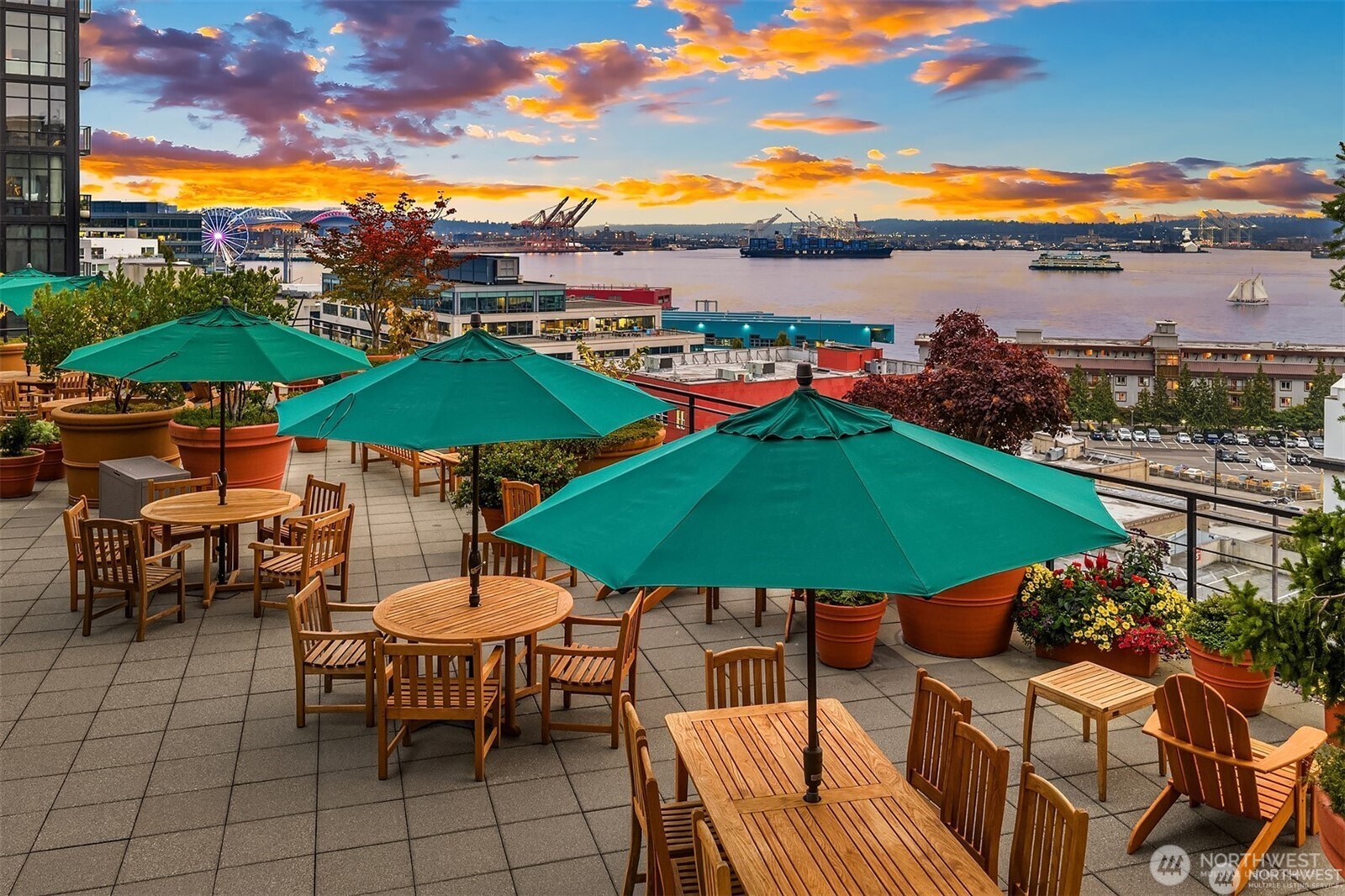 2607 Western Avenue #355, Seattle, WA 98121