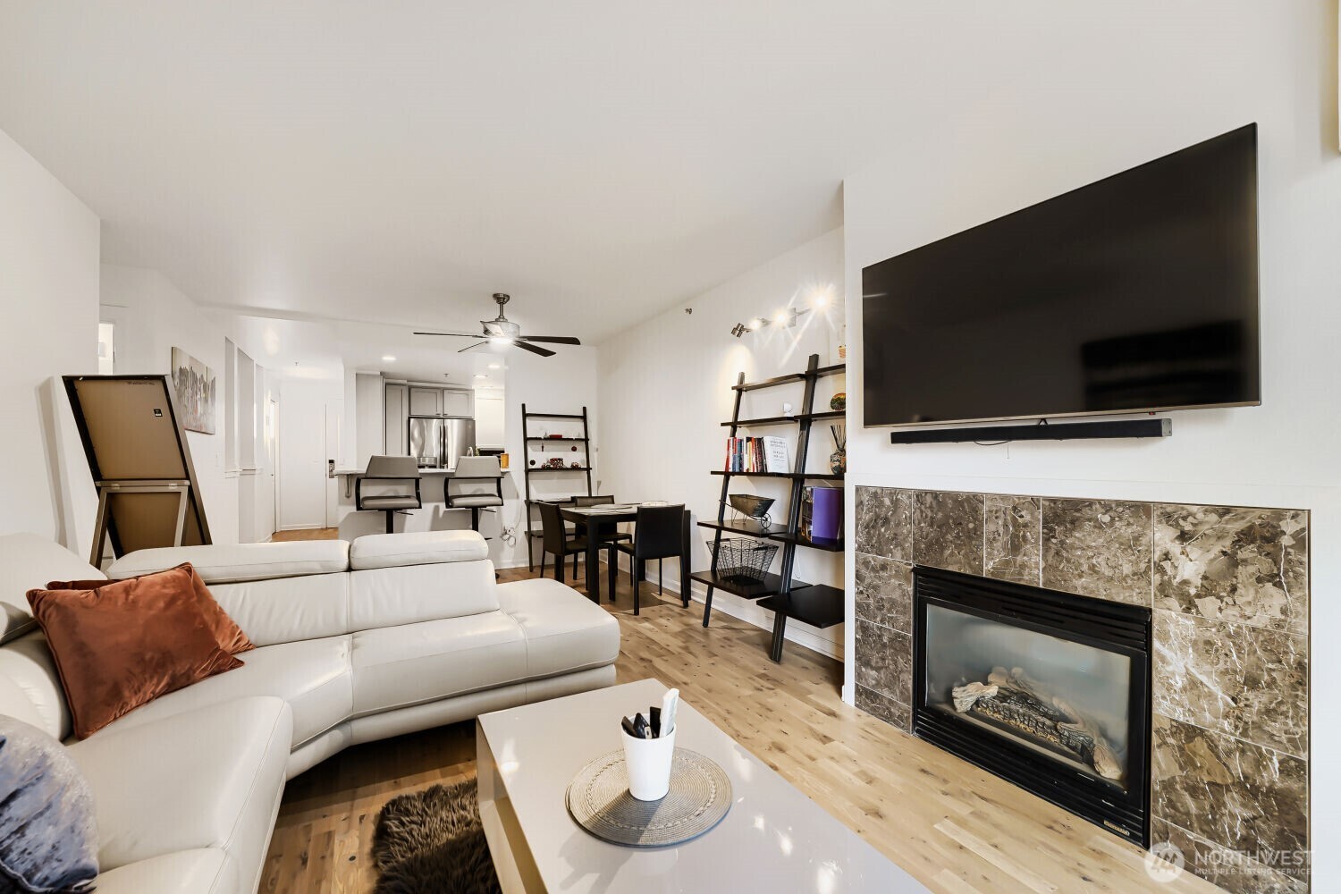 2607 Western Avenue #355, Seattle, WA 98121