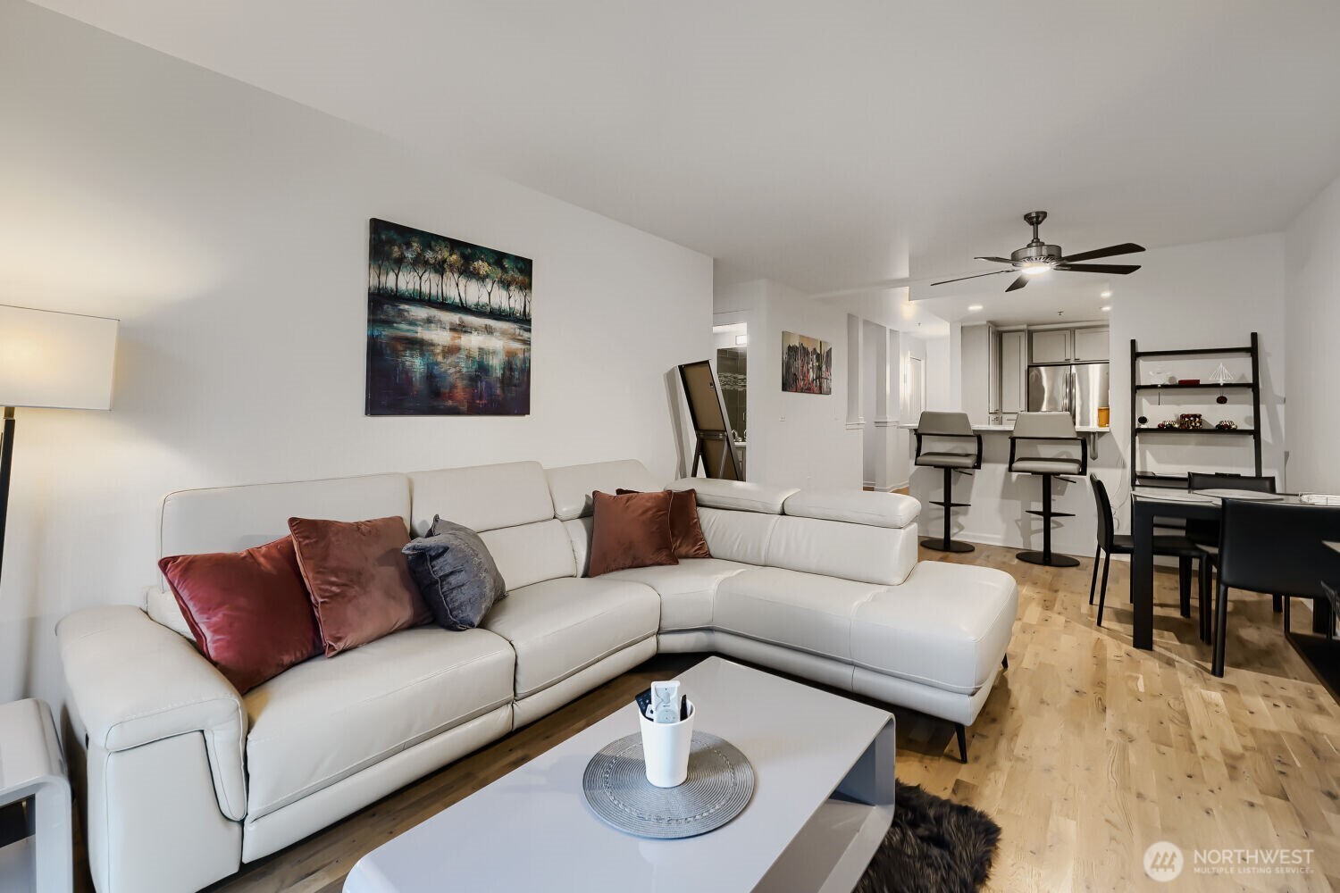 2607 Western Avenue #355, Seattle, WA 98121