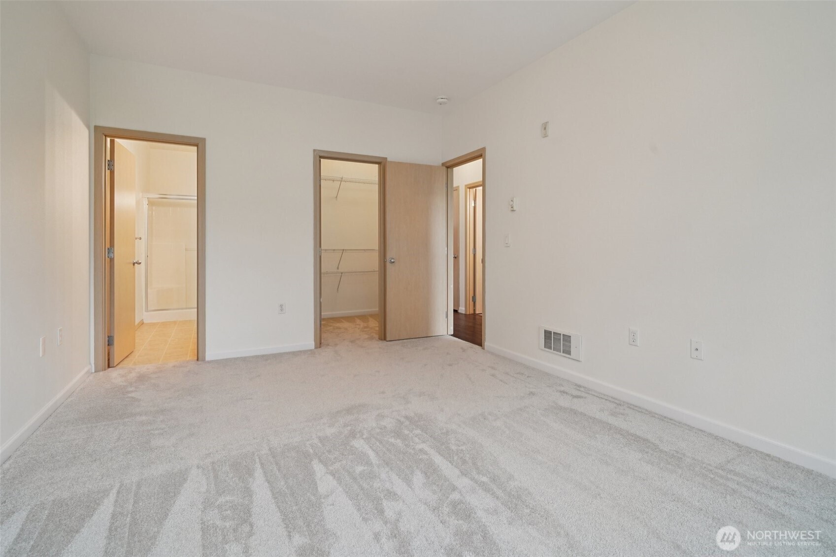 2906 SE 8TH Place #2111, Renton, WA 98058