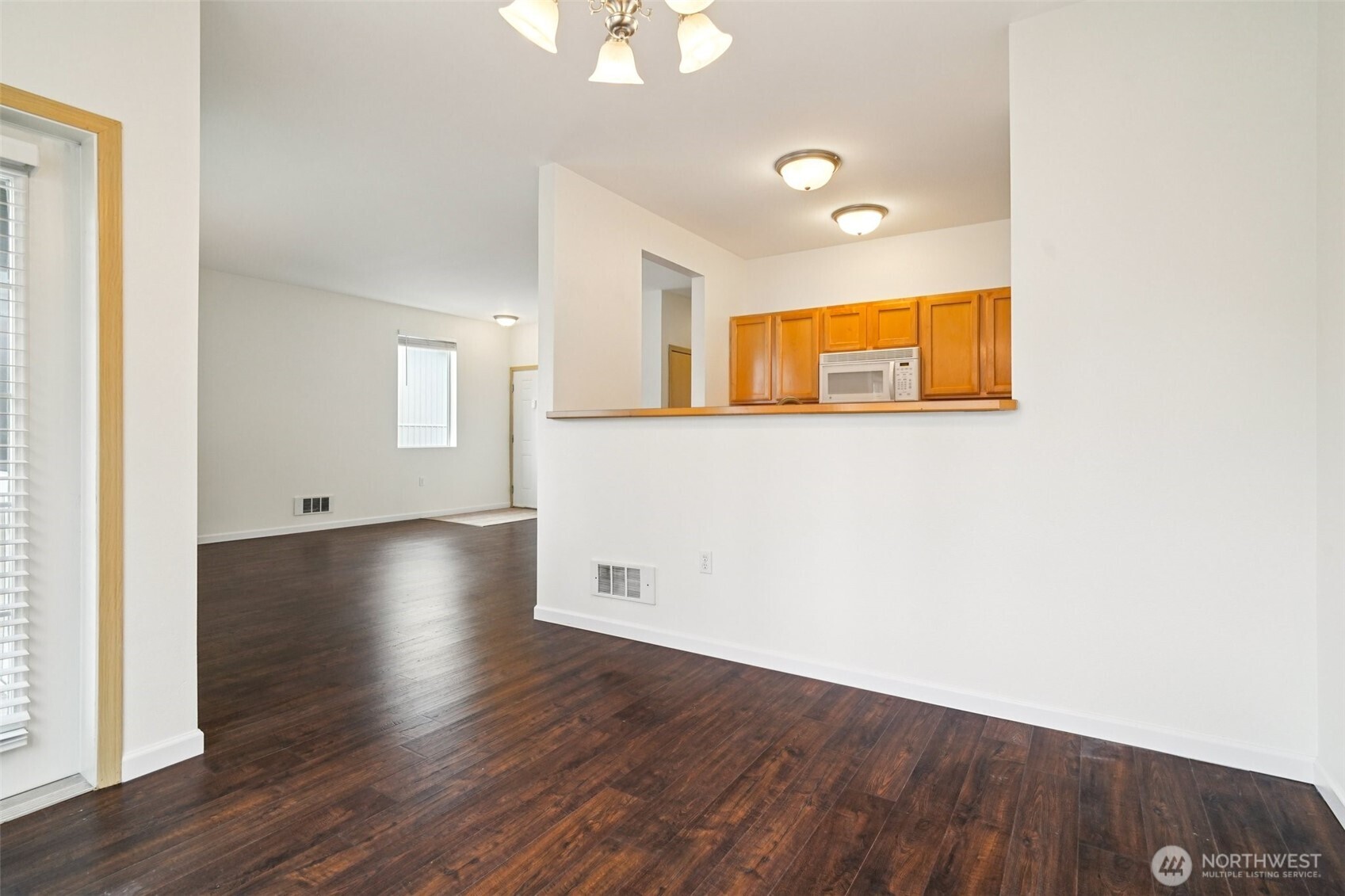 2906 SE 8TH Place #2111, Renton, WA 98058