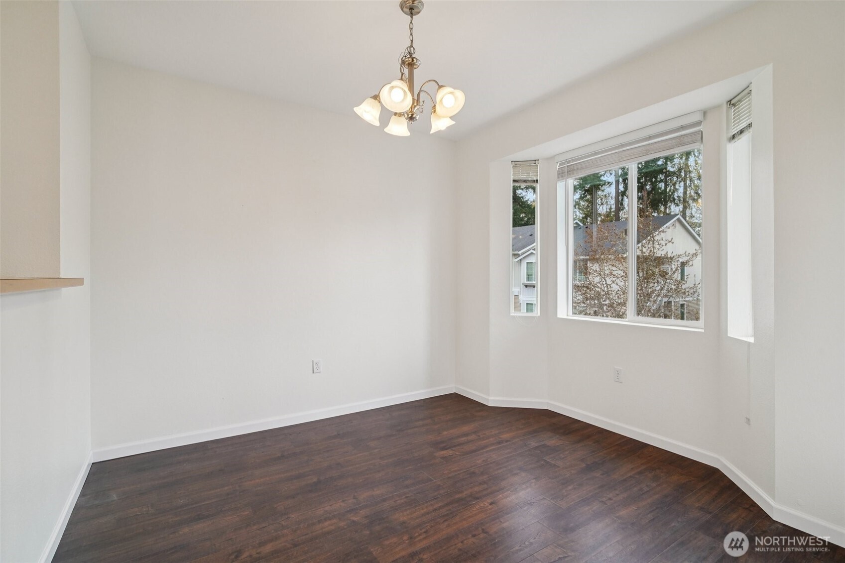 2906 SE 8TH Place #2111, Renton, WA 98058