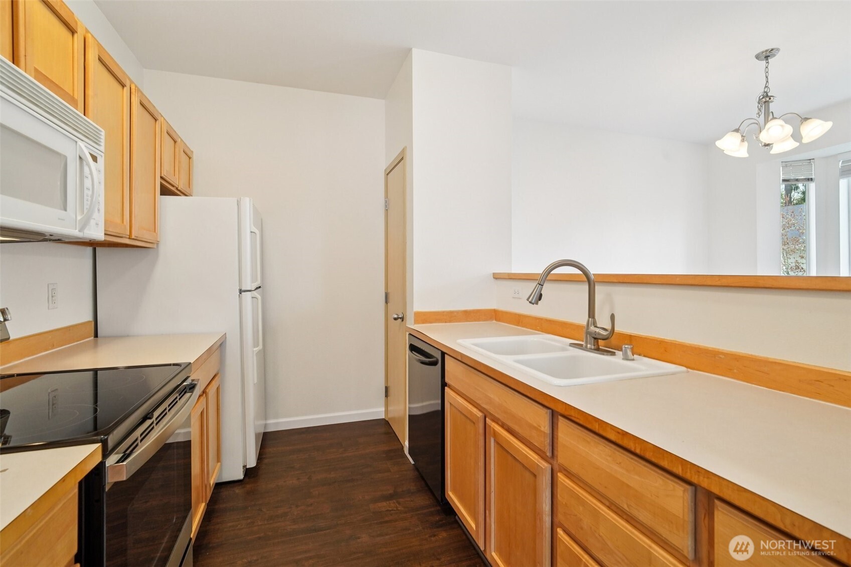 2906 SE 8TH Place #2111, Renton, WA 98058