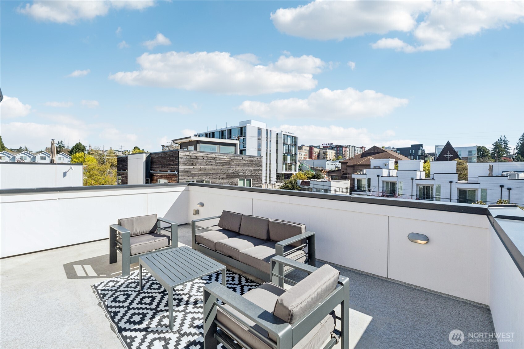 1432 S King Street , Seattle, WA 98144