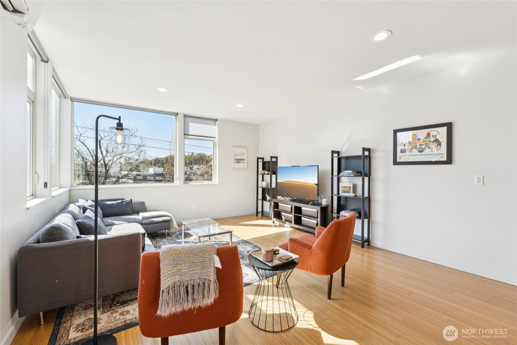 1432 S King Street , Seattle, WA 98144
