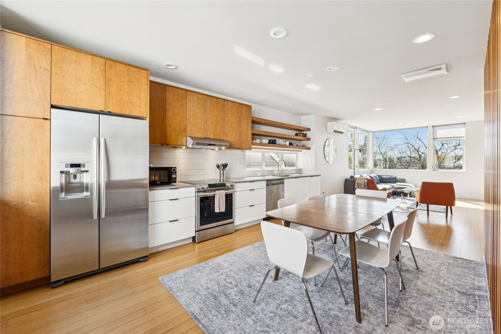 1432 S King Street , Seattle, WA 98144