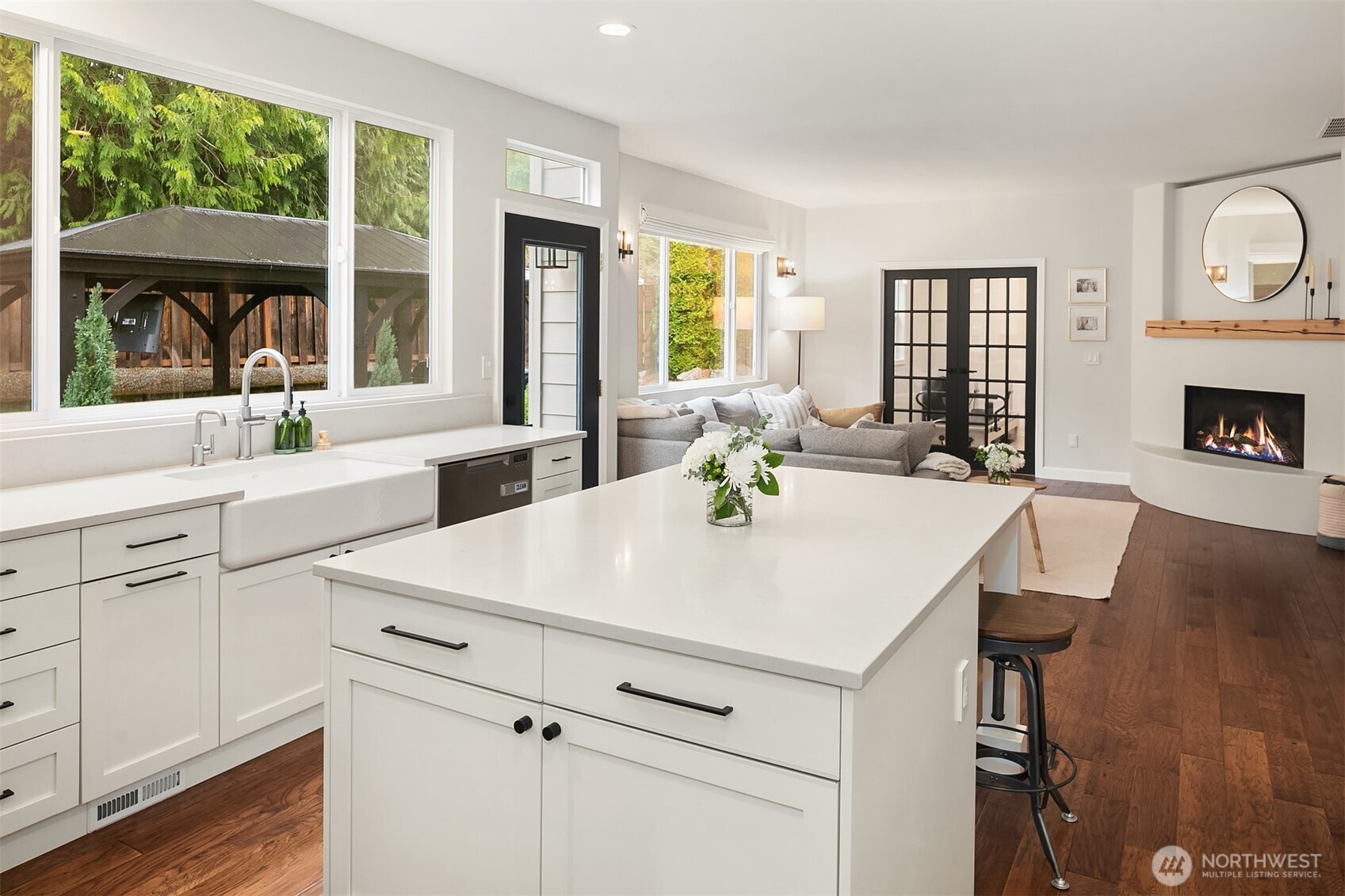 24046 SE 9th Court , Sammamish, WA 98075