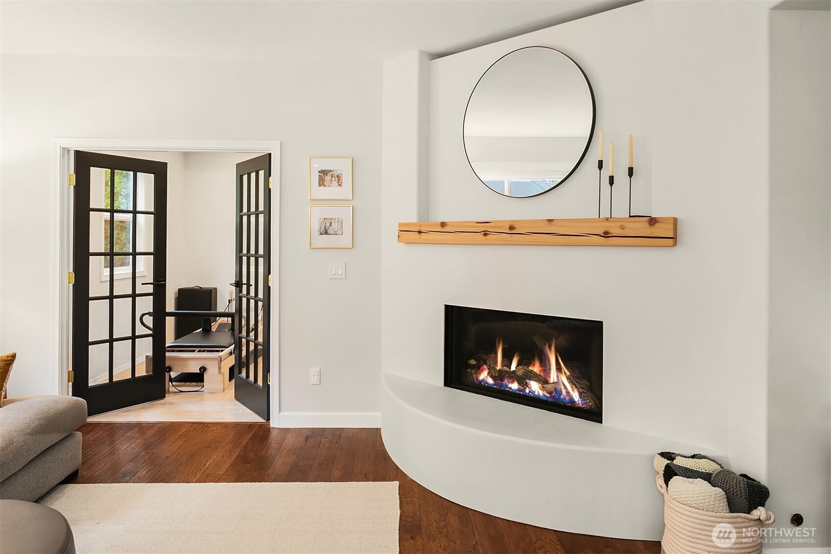 24046 SE 9th Court , Sammamish, WA 98075