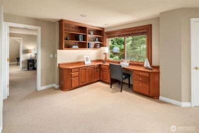 17120 SE 58th Street , Bellevue, WA 98006 - Photo 24