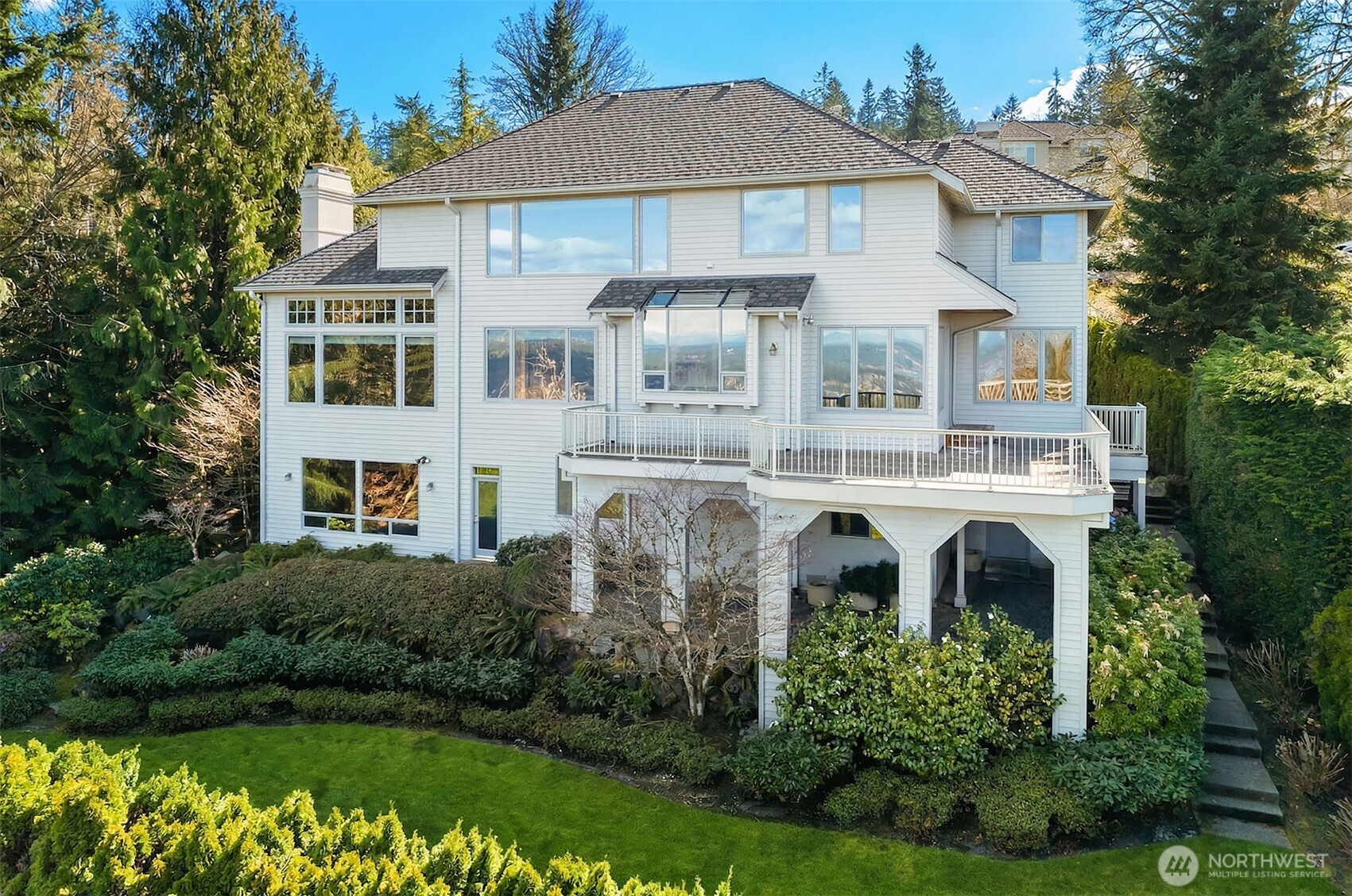 17120 SE 58th Street , Bellevue, WA 98006