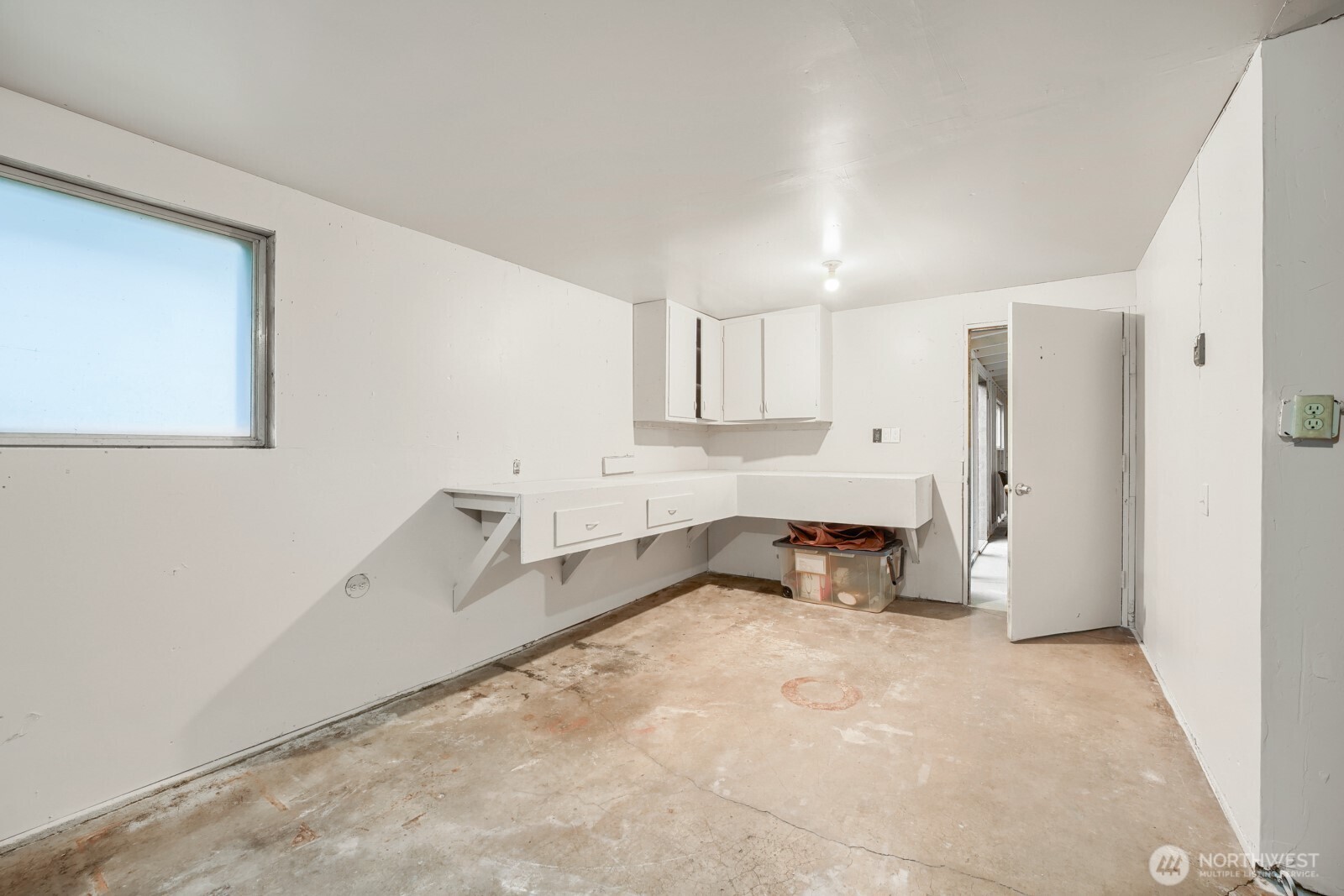 1420 E Walnut Street , Kent, WA 98030