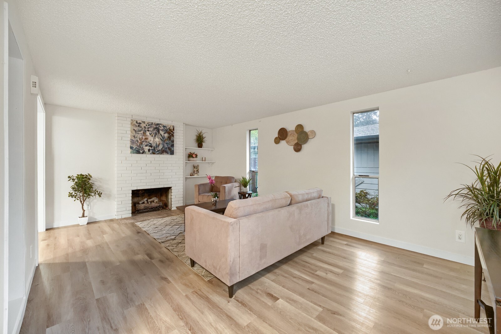 1420 E Walnut Street , Kent, WA 98030