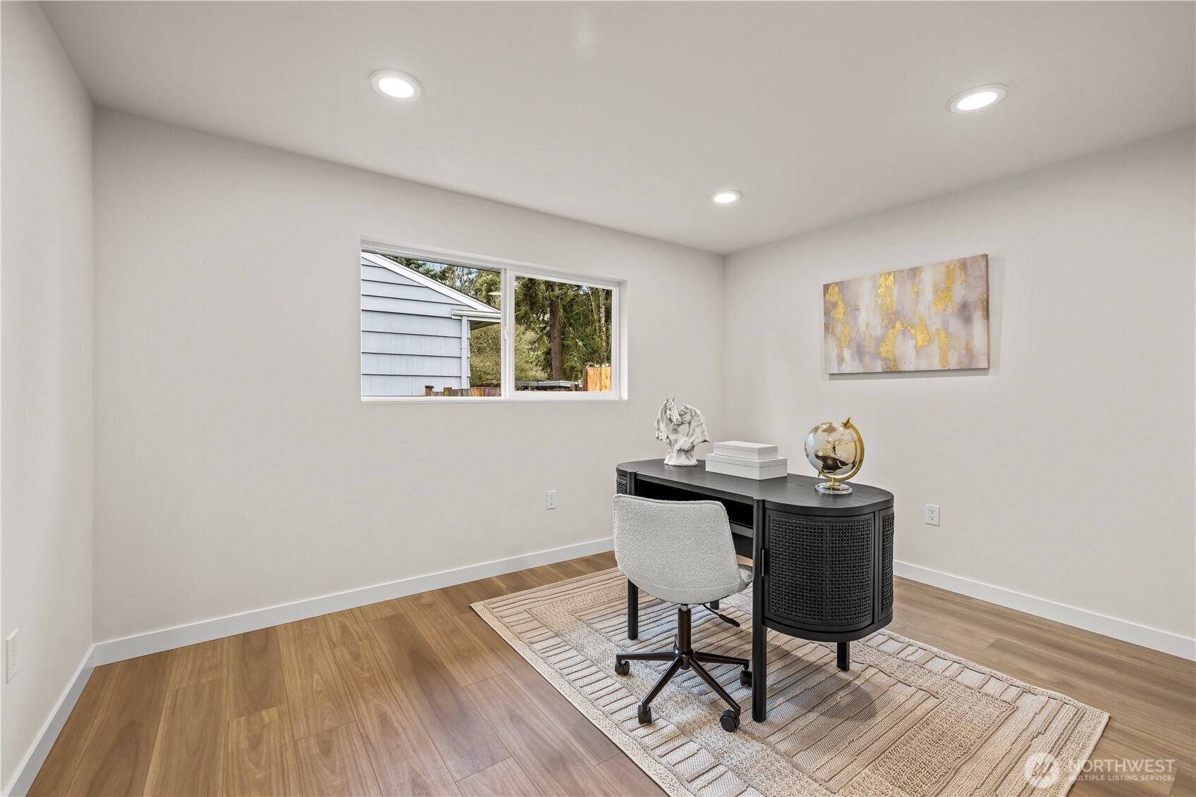 3318 Grandview Drive W, University Place, WA 98466-2631