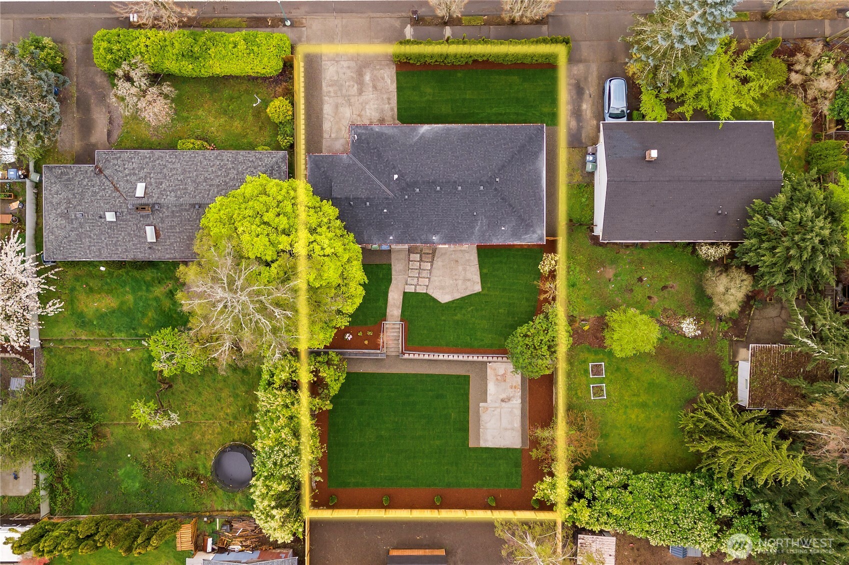 3318 Grandview Drive W, University Place, WA 98466-2631
