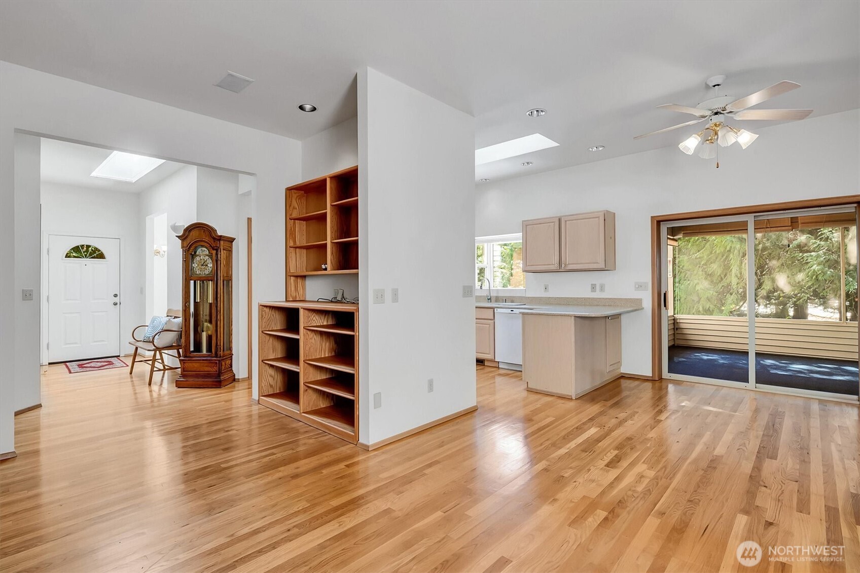 870 238th Avenue NE, Sammamish, WA 98074