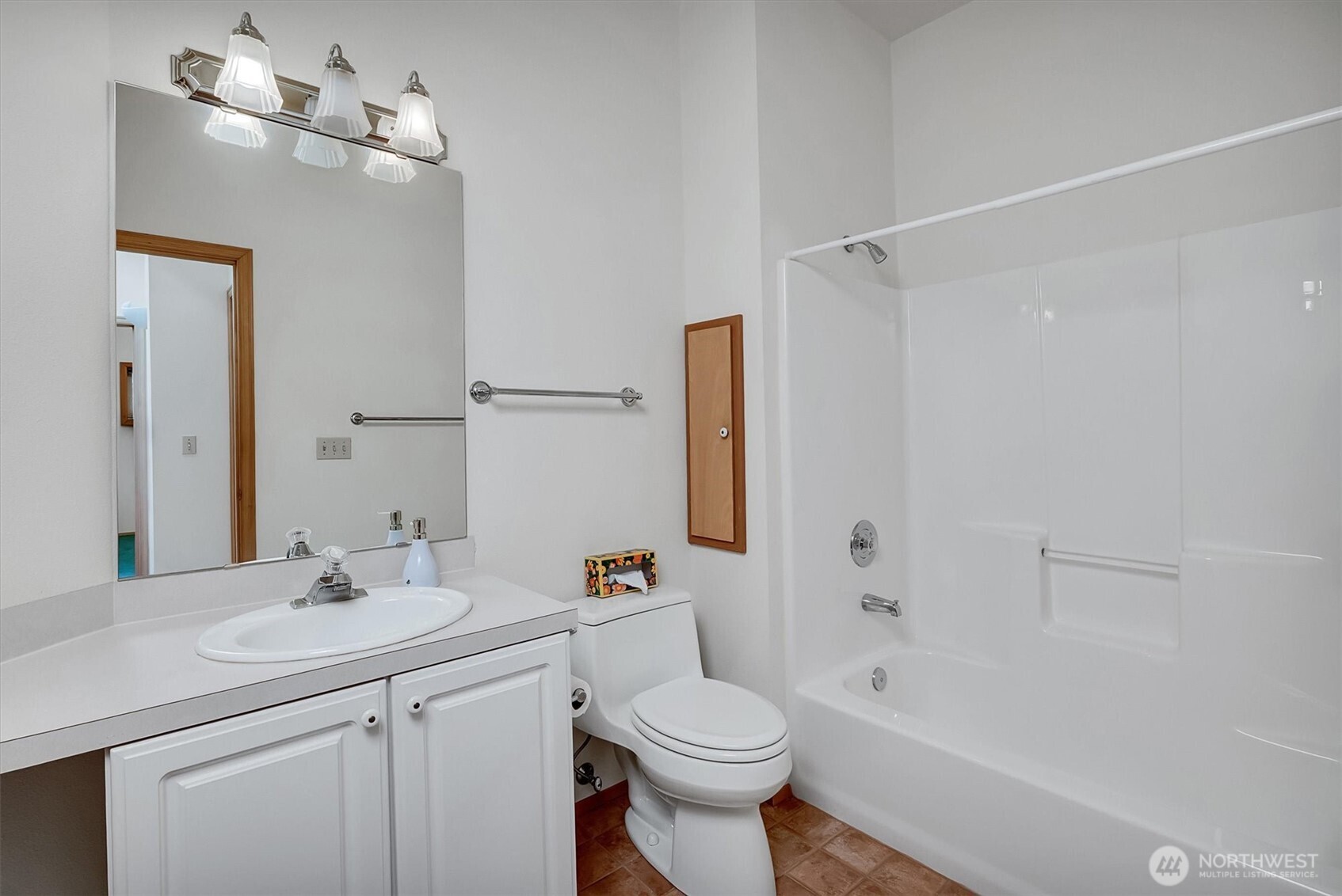 870 238th Avenue NE, Sammamish, WA 98074