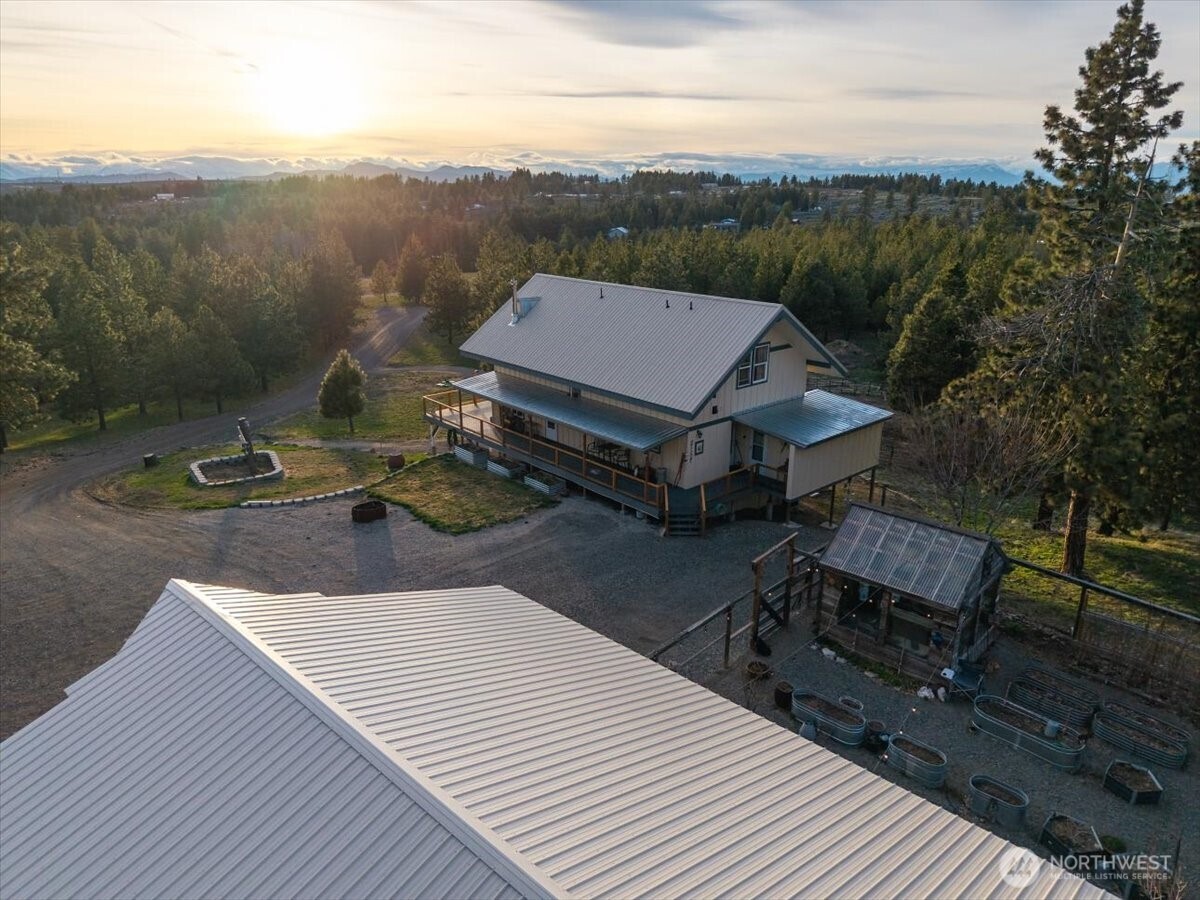300 Sunset Way , East Wenatchee, WA 98802