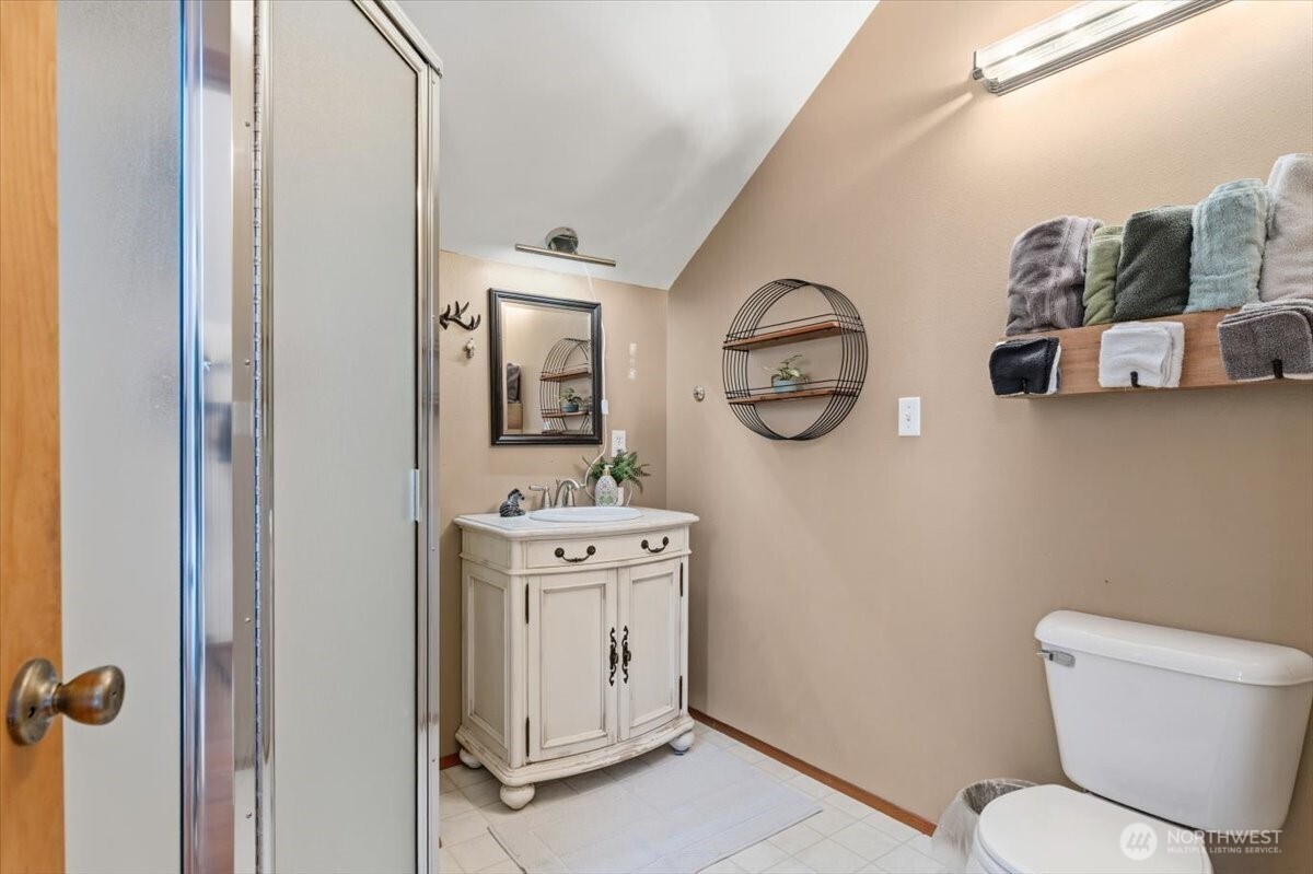 300 Sunset Way , East Wenatchee, WA 98802