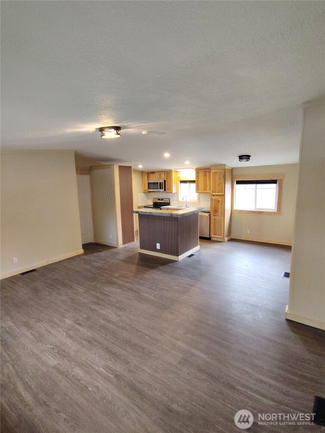 621 California Street , Shelton, WA 98584