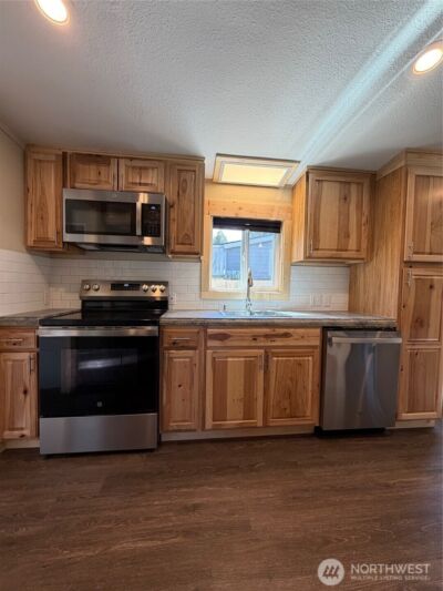621 California Street , Shelton, WA 98584 - Photo 4